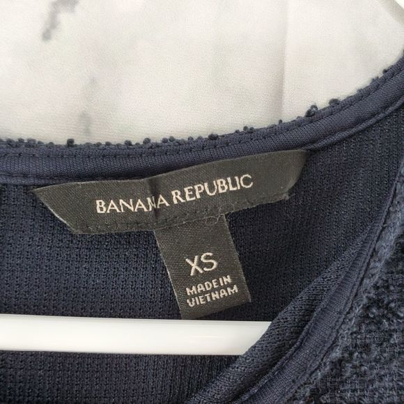 Banana Republic Tweed Crew Neck Blouse - Picture 3 of 6